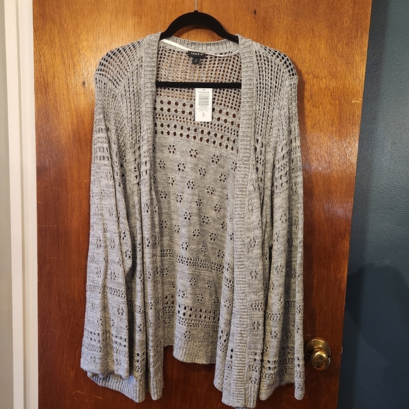Torrid NWT size 5 (28) gray cardigan - Picture 4 of 7